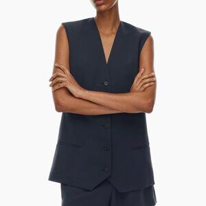 Aritzia Babaton Vest